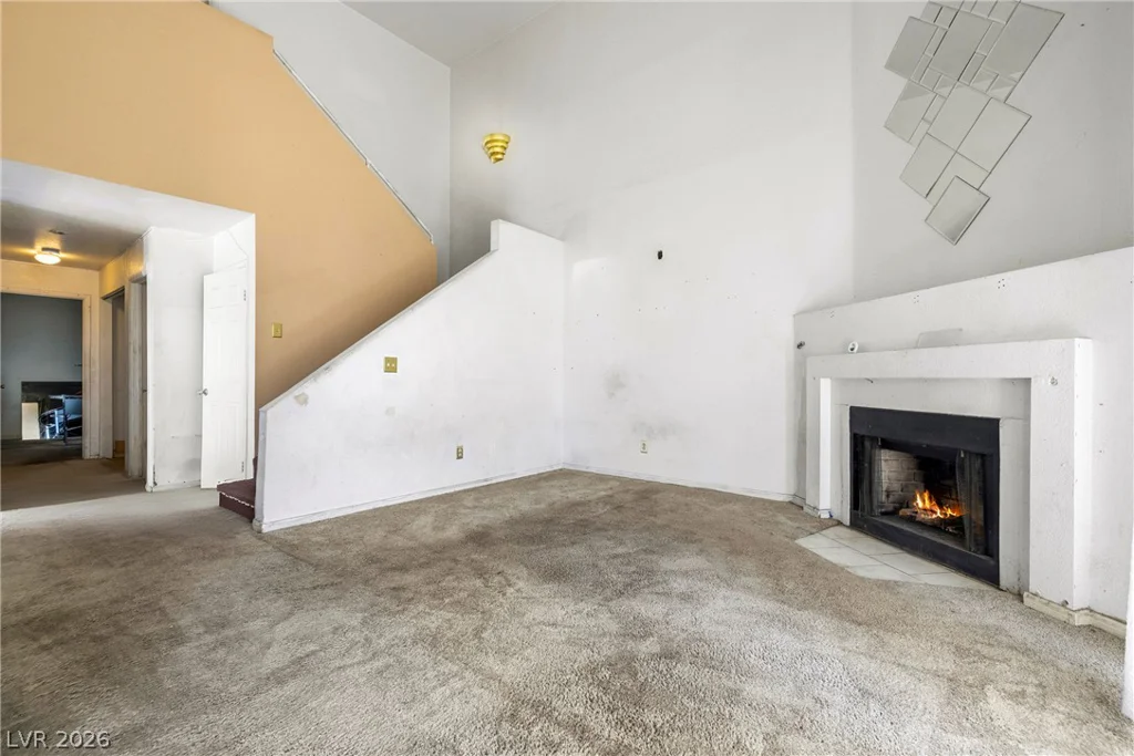 6250 Flamingo, Las Vegas, NV 89103
