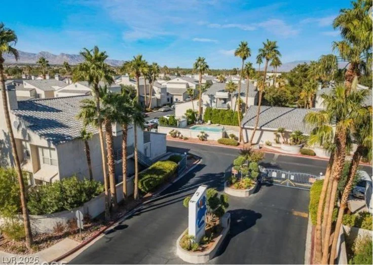6250 Flamingo, Las Vegas, NV 89103