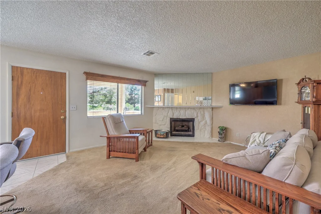 1201 Buffalo, Las Vegas, NV 89128