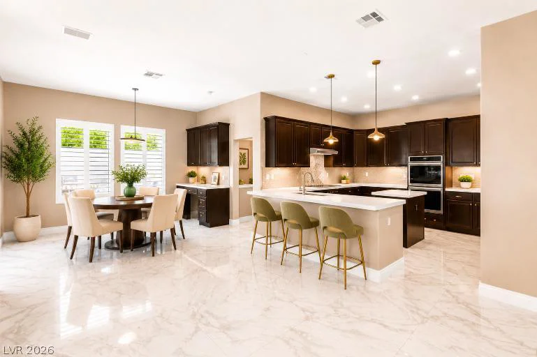 1516 Castle Wall, Las Vegas, NV 89117