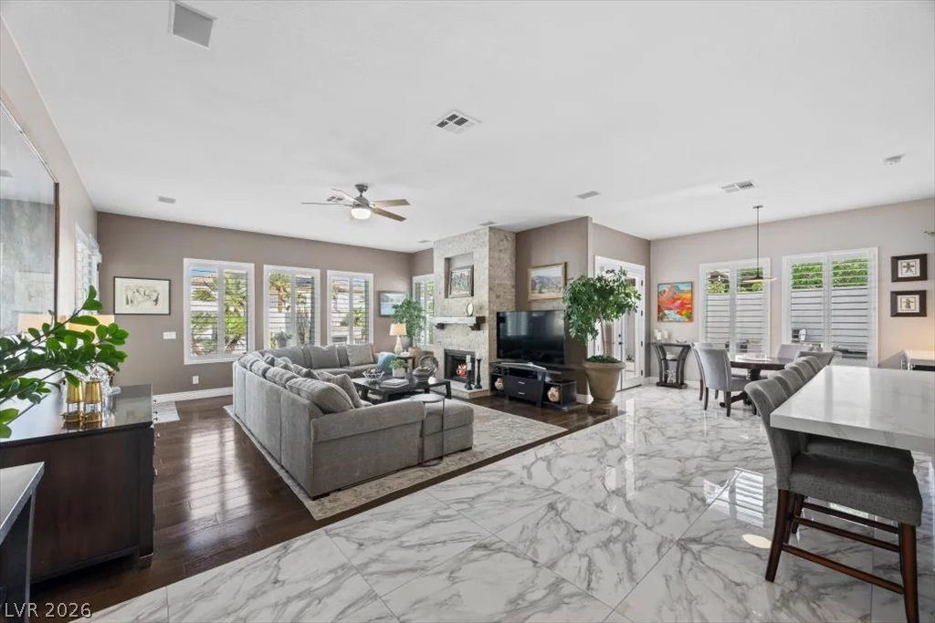 1516 Castle Wall, Las Vegas, NV 89117