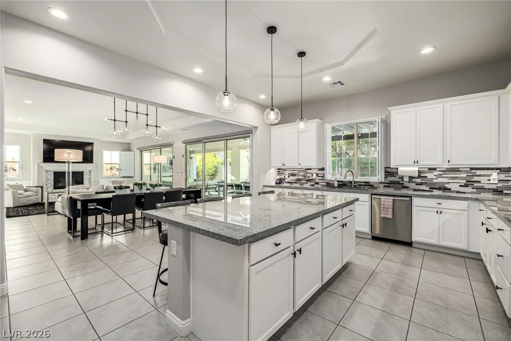 4104 San Capri, Las Vegas, NV 89141