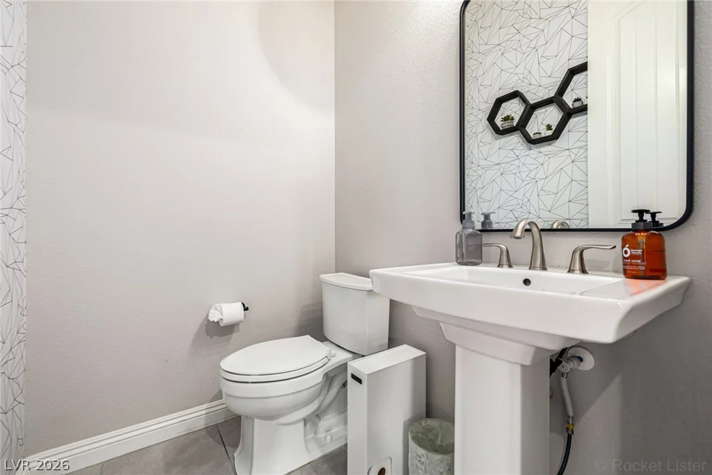 4104 San Capri, Las Vegas, NV 89141