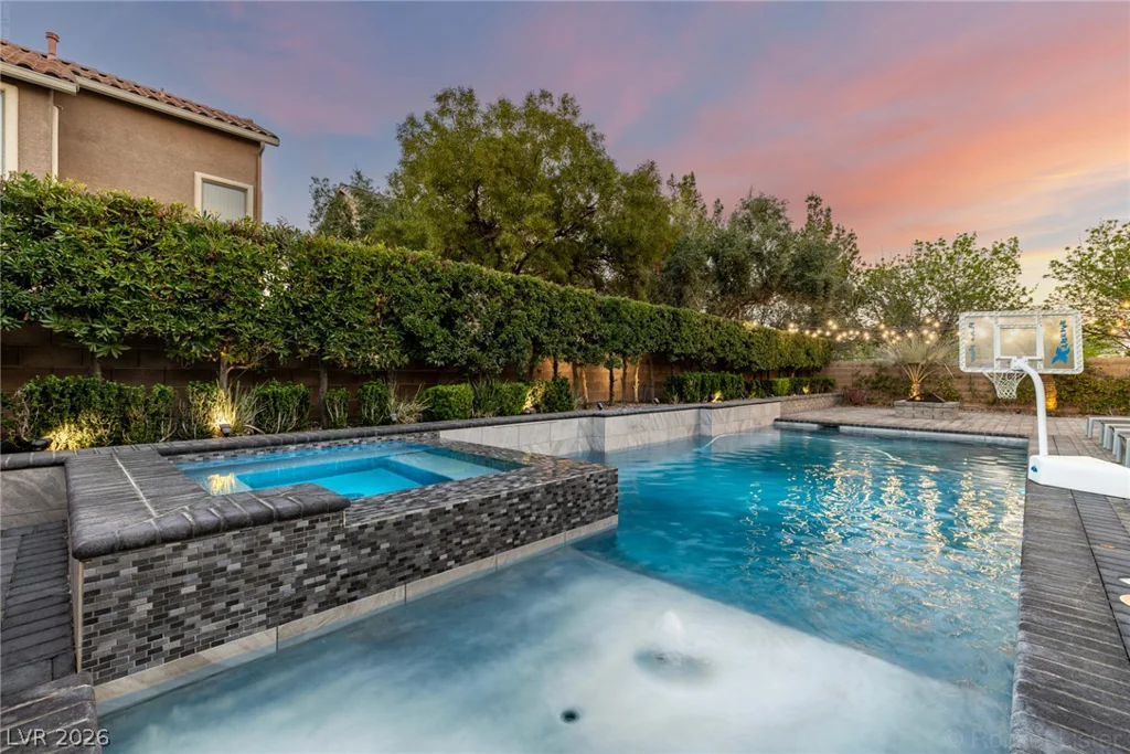 4104 San Capri, Las Vegas, NV 89141