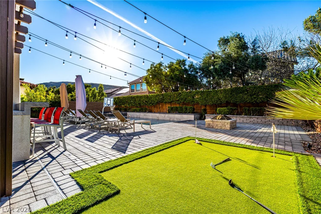 4104 San Capri, Las Vegas, NV 89141