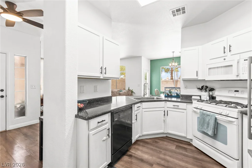 7353 Ridge Star, Las Vegas, NV 89131