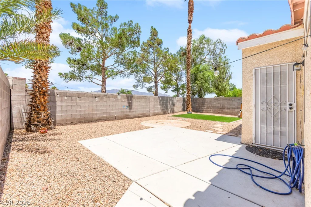 7353 Ridge Star, Las Vegas, NV 89131