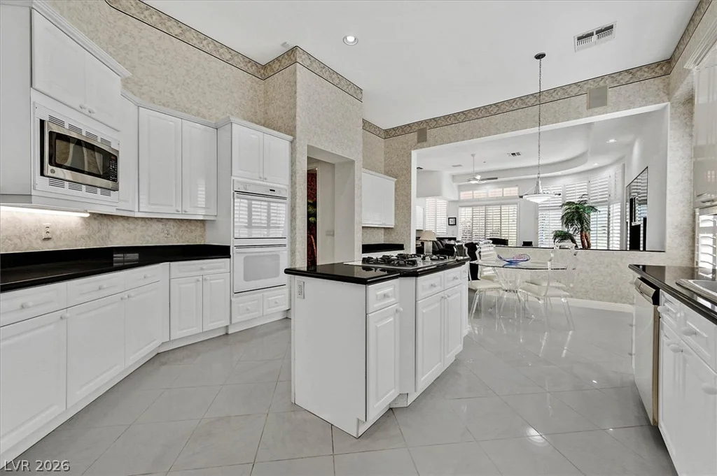 10012 Mirada, Las Vegas, NV 89144