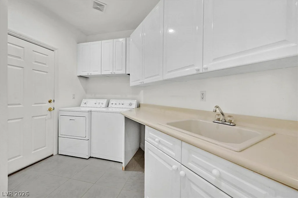 10012 Mirada, Las Vegas, NV 89144