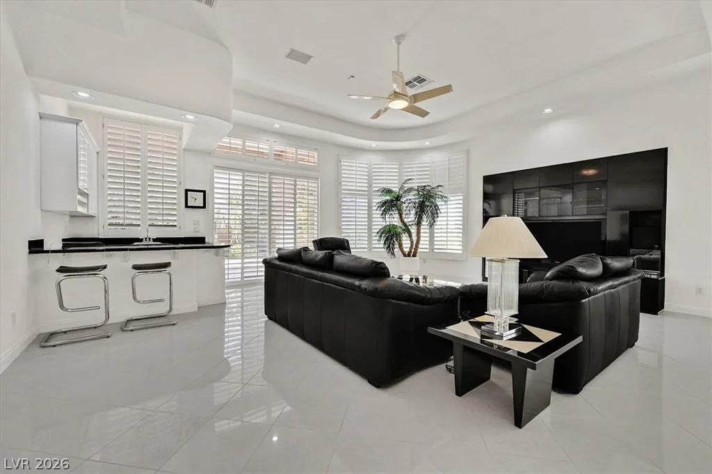 10012 Mirada, Las Vegas, NV 89144