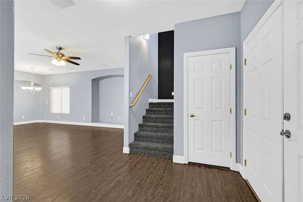 1755 Little Crow, Las Vegas, NV 89123