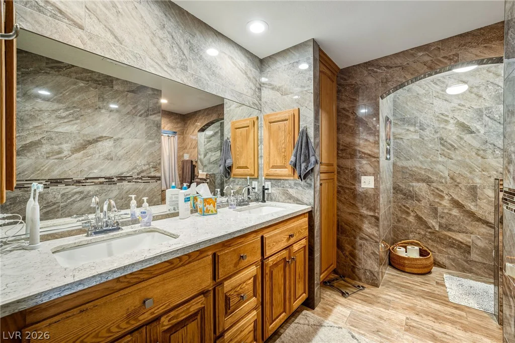 2060 Red Rock, Pahrump, NV 89048