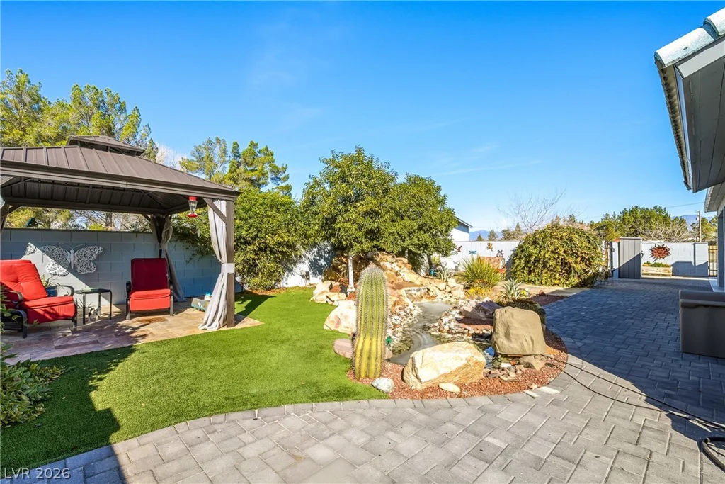 2060 Red Rock, Pahrump, NV 89048