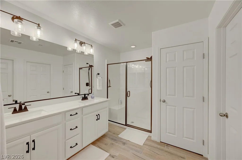 81 Moon Hill, Henderson, NV 89011