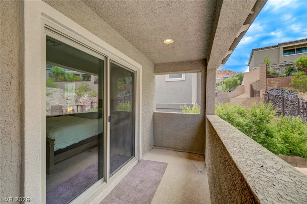 81 Moon Hill, Henderson, NV 89011