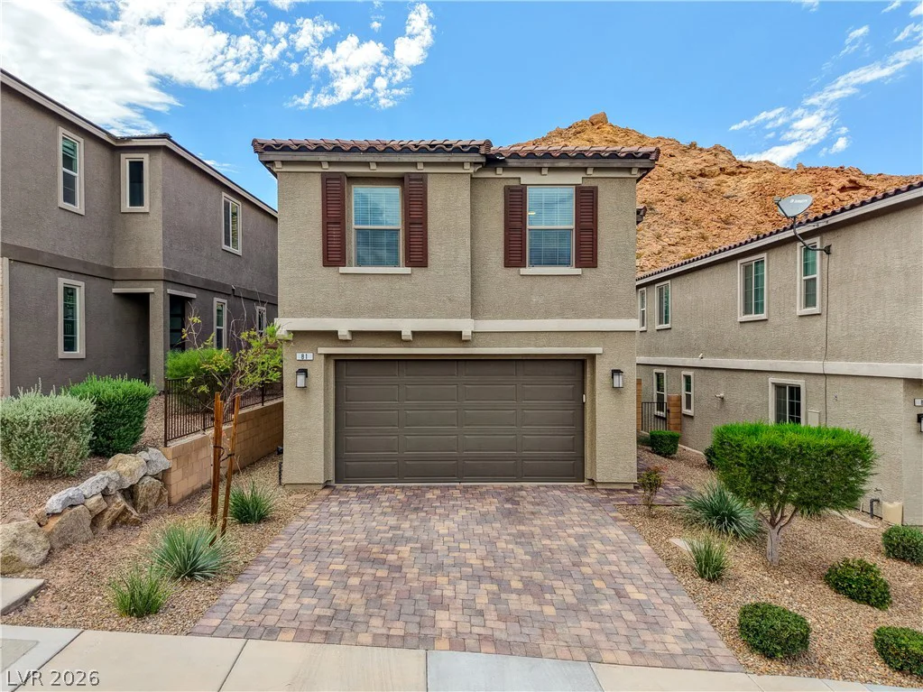 81 Moon Hill, Henderson, NV 89011