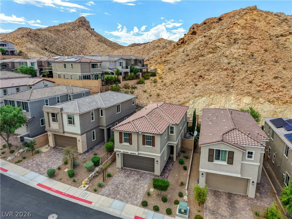 81 Moon Hill, Henderson, NV 89011