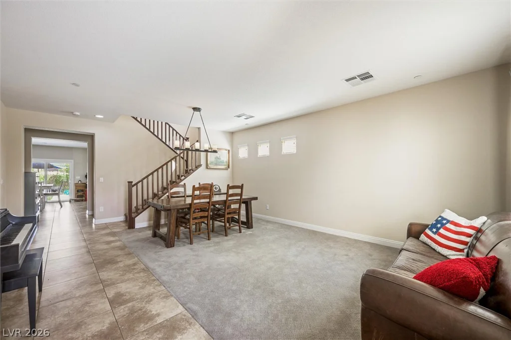 2984 Queen Lake, Henderson, NV 89052