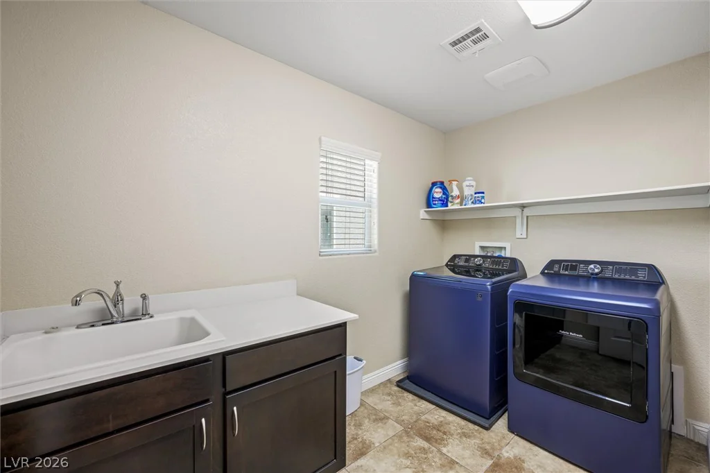 2984 Queen Lake, Henderson, NV 89052