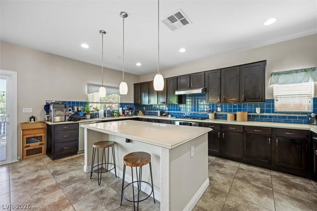 2984 Queen Lake, Henderson, NV 89052