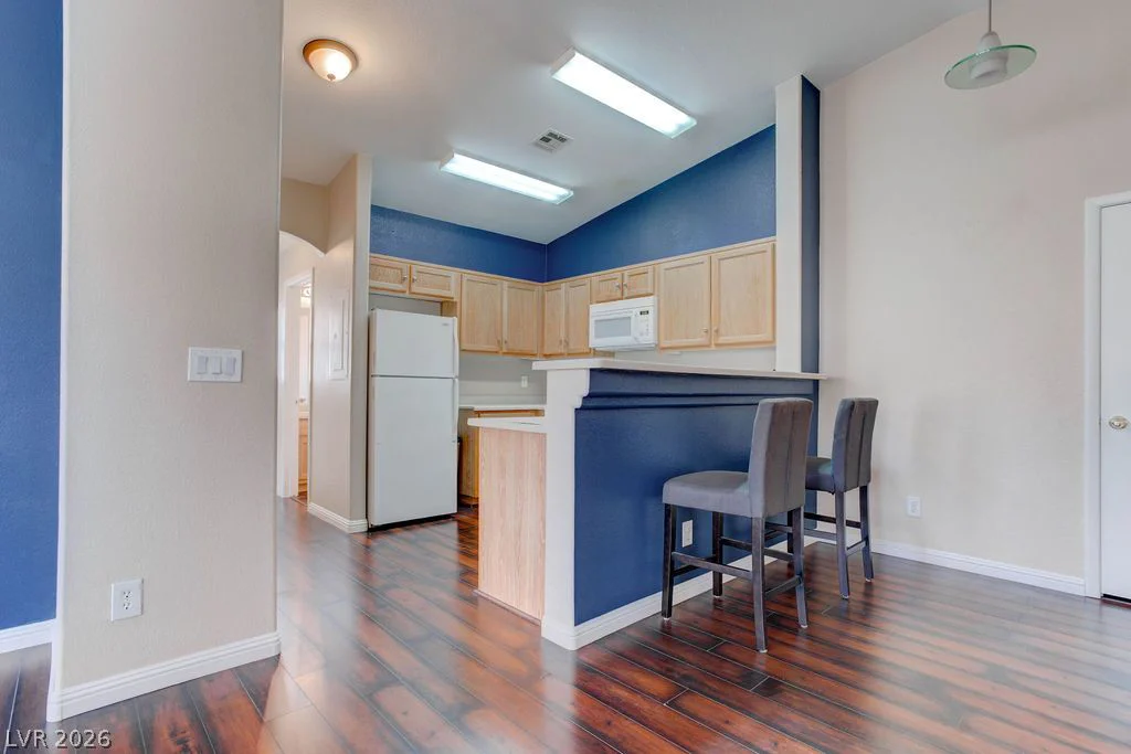 3031 Errol Flynn, Las Vegas, NV 89122