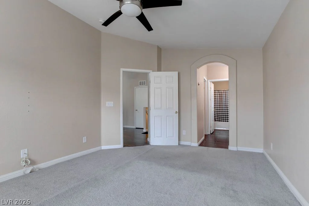 3031 Errol Flynn, Las Vegas, NV 89122