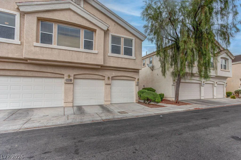 3031 Errol Flynn, Las Vegas, NV 89122