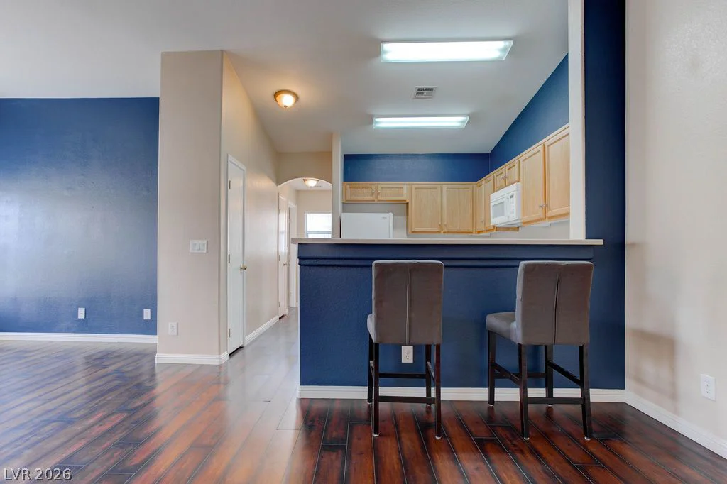 3031 Errol Flynn, Las Vegas, NV 89122