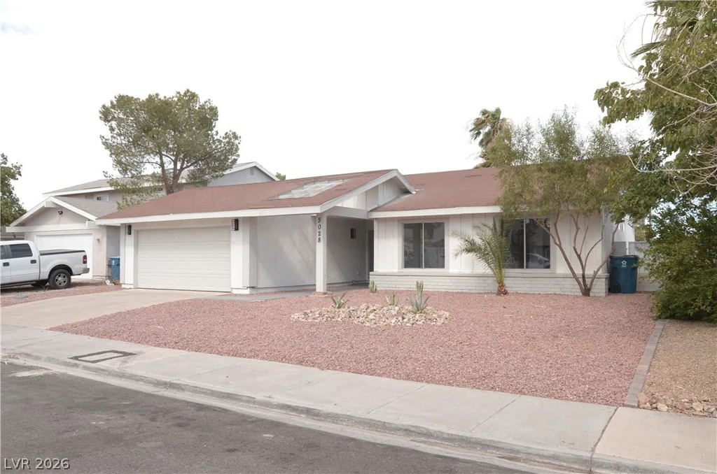 5028 Meadow Grove, Las Vegas, NV 89120