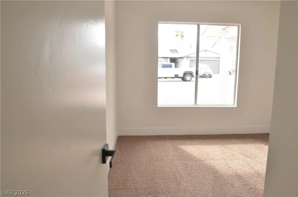 5028 Meadow Grove, Las Vegas, NV 89120