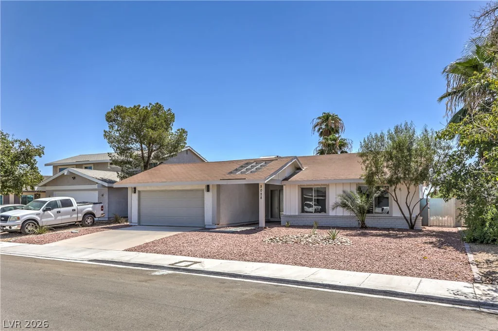 5028 Meadow Grove, Las Vegas, NV 89120