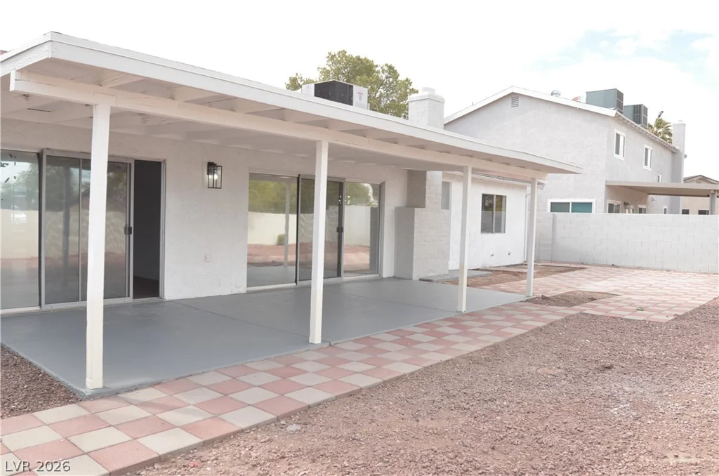 5028 Meadow Grove, Las Vegas, NV 89120
