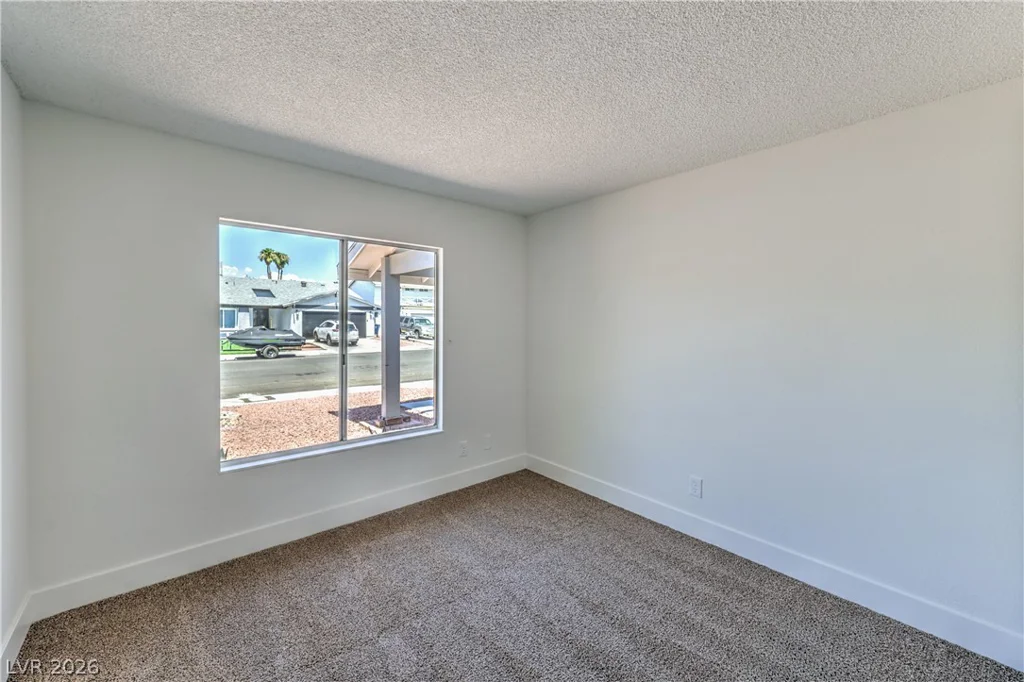 5028 Meadow Grove, Las Vegas, NV 89120