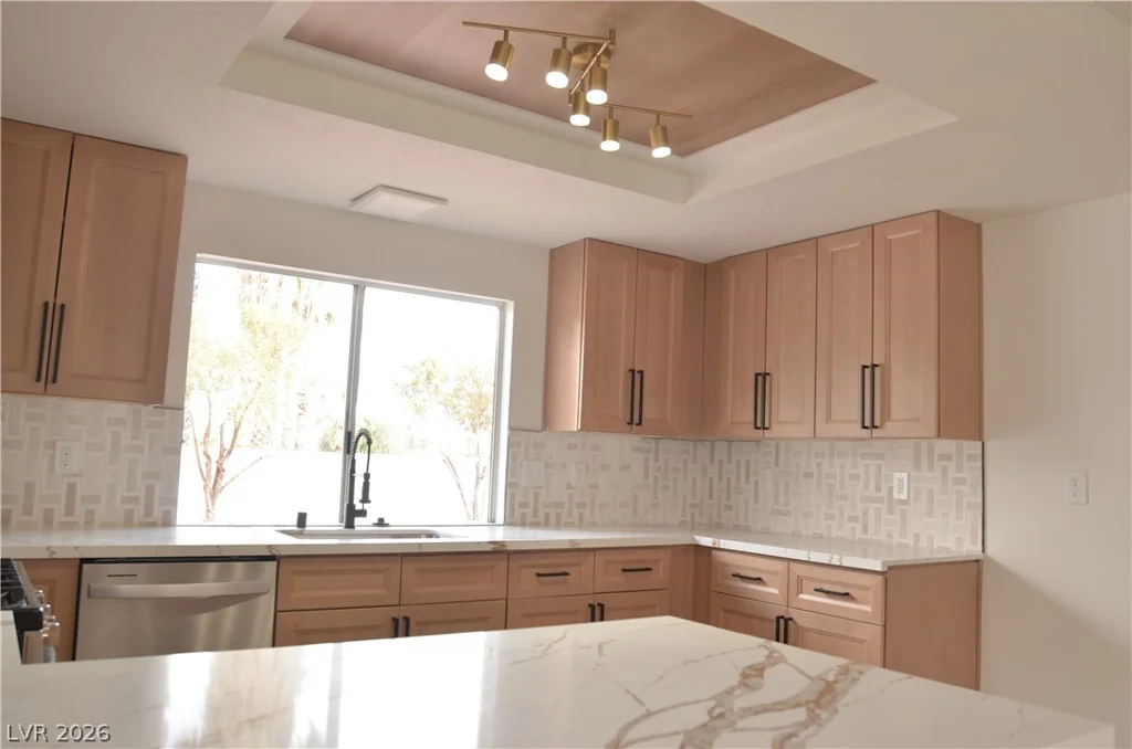 5028 Meadow Grove, Las Vegas, NV 89120