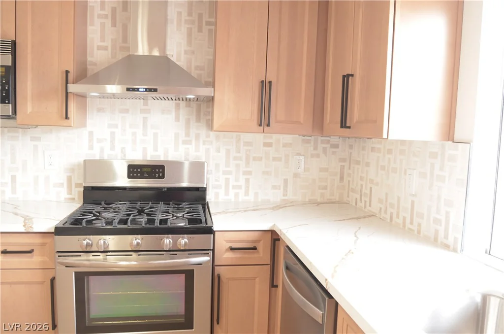 5028 Meadow Grove, Las Vegas, NV 89120