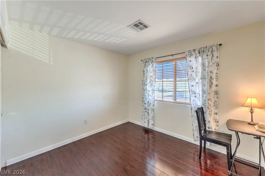 5330 Portavilla, Las Vegas, NV 89122