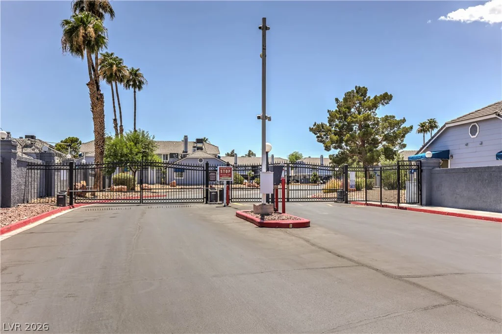 5330 Portavilla, Las Vegas, NV 89122