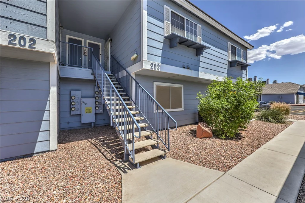 5330 Portavilla, Las Vegas, NV 89122