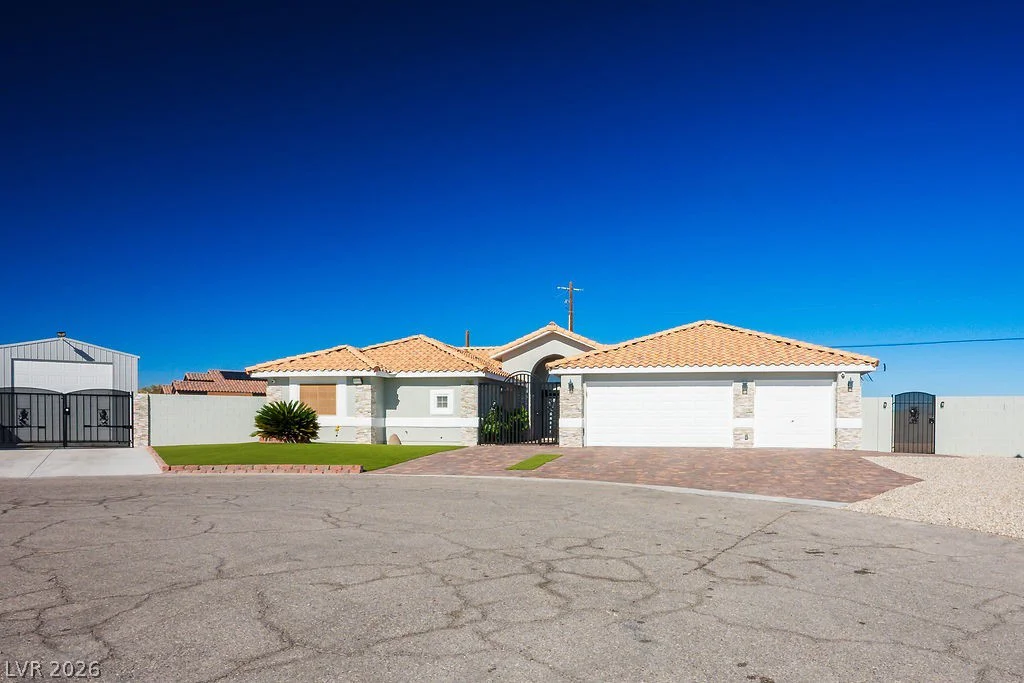 7100 Meranto, Las Vegas, NV 89178