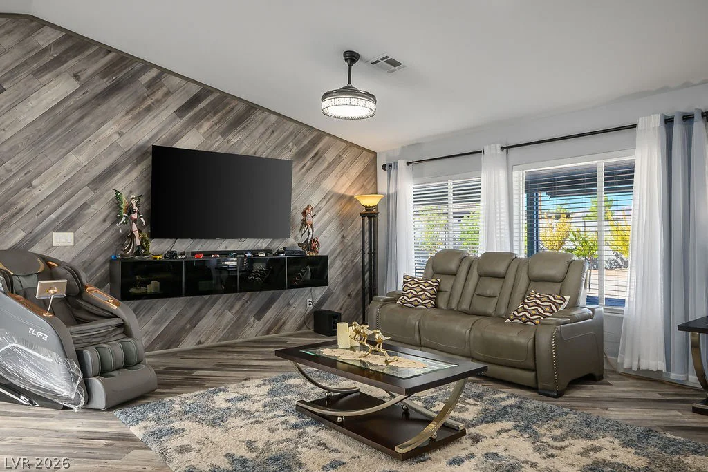 7100 Meranto, Las Vegas, NV 89178