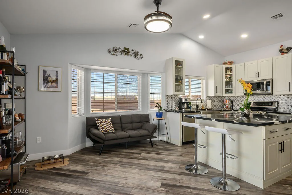 7100 Meranto, Las Vegas, NV 89178