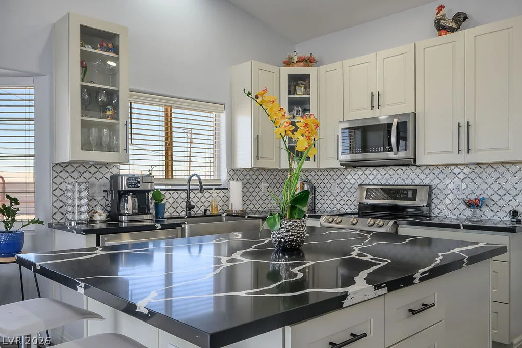 7100 Meranto, Las Vegas, NV 89178