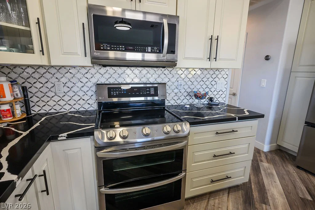 7100 Meranto, Las Vegas, NV 89178