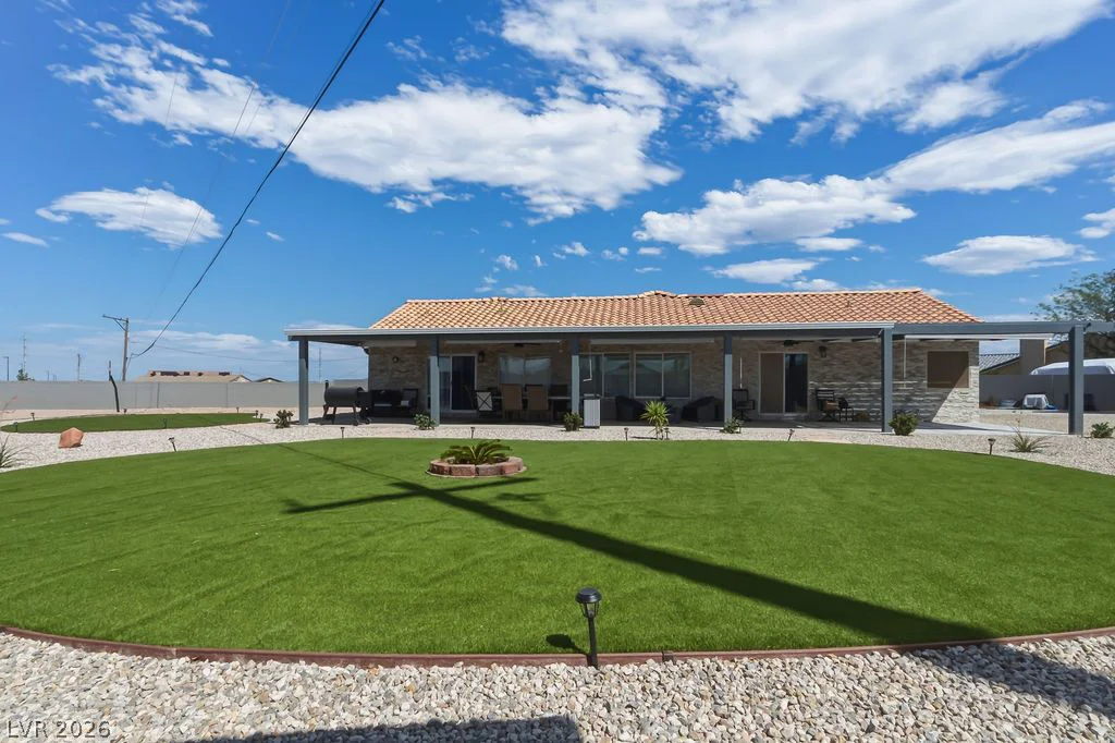 7100 Meranto, Las Vegas, NV 89178