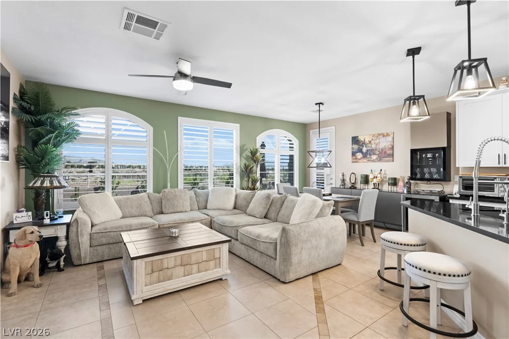 9130 Haddington, Las Vegas, NV 89145