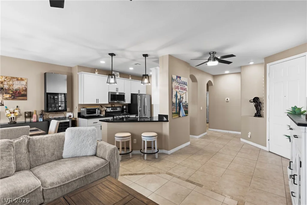 9130 Haddington, Las Vegas, NV 89145