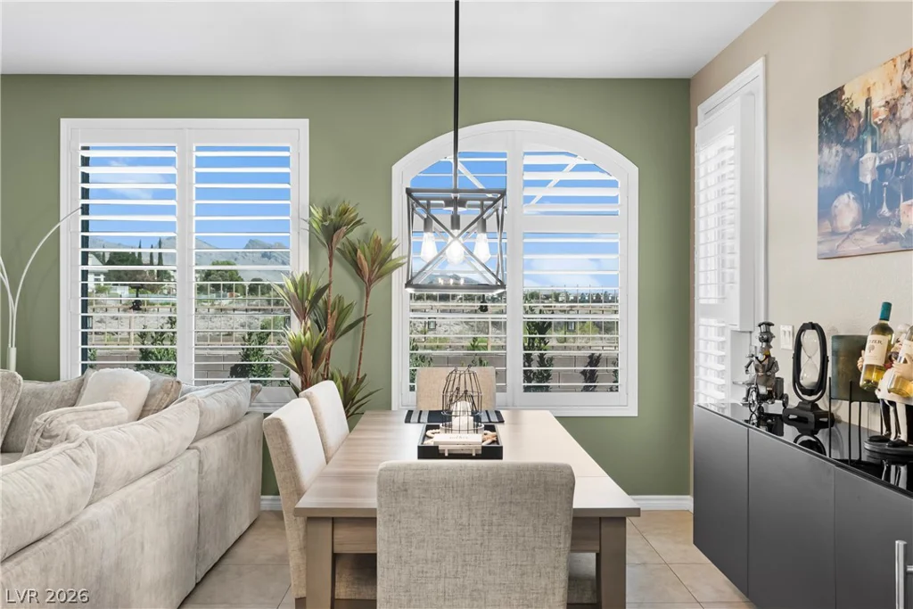 9130 Haddington, Las Vegas, NV 89145