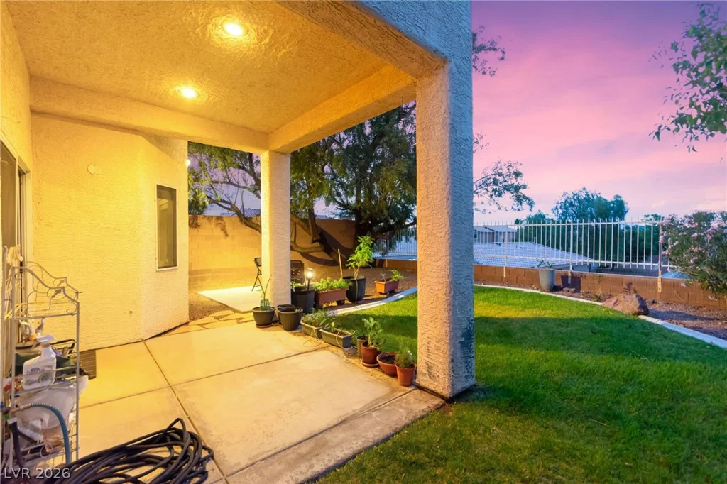 855 Binbrook, Henderson, NV 89052