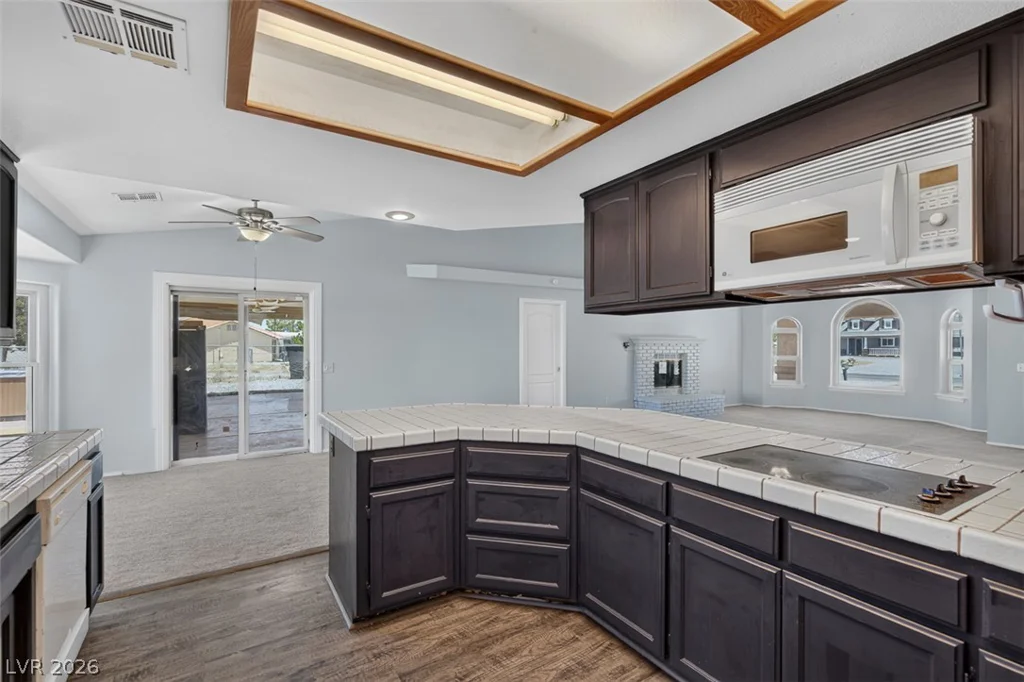 761 Jaybird, Pahrump, NV 89048