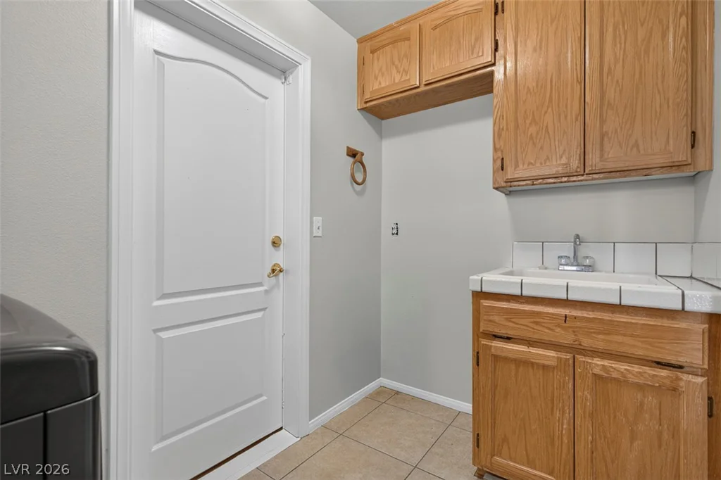 761 Jaybird, Pahrump, NV 89048